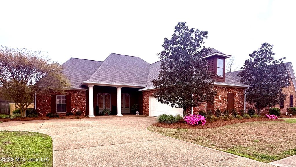 563 Eastside Cove, Brandon, MS 39047