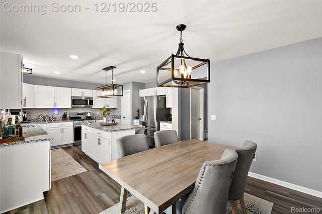 51336 Times Square Drive, Shelby Charter Township, MI 48315