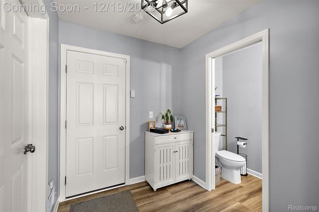 51336 Times Square Drive, Shelby Charter Township, MI 48315