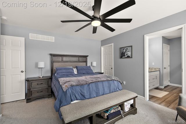 51336 Times Square Drive, Shelby Charter Township, MI 48315