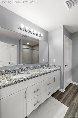 51336 Times Square Drive, Shelby Charter Township, MI 48315