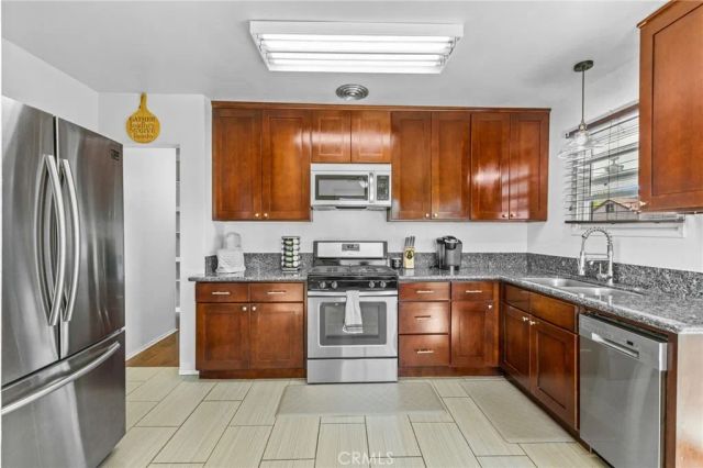 651 W King, Banning, CA 92220