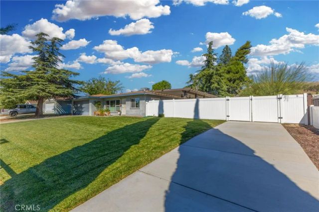 651 W King, Banning, CA 92220