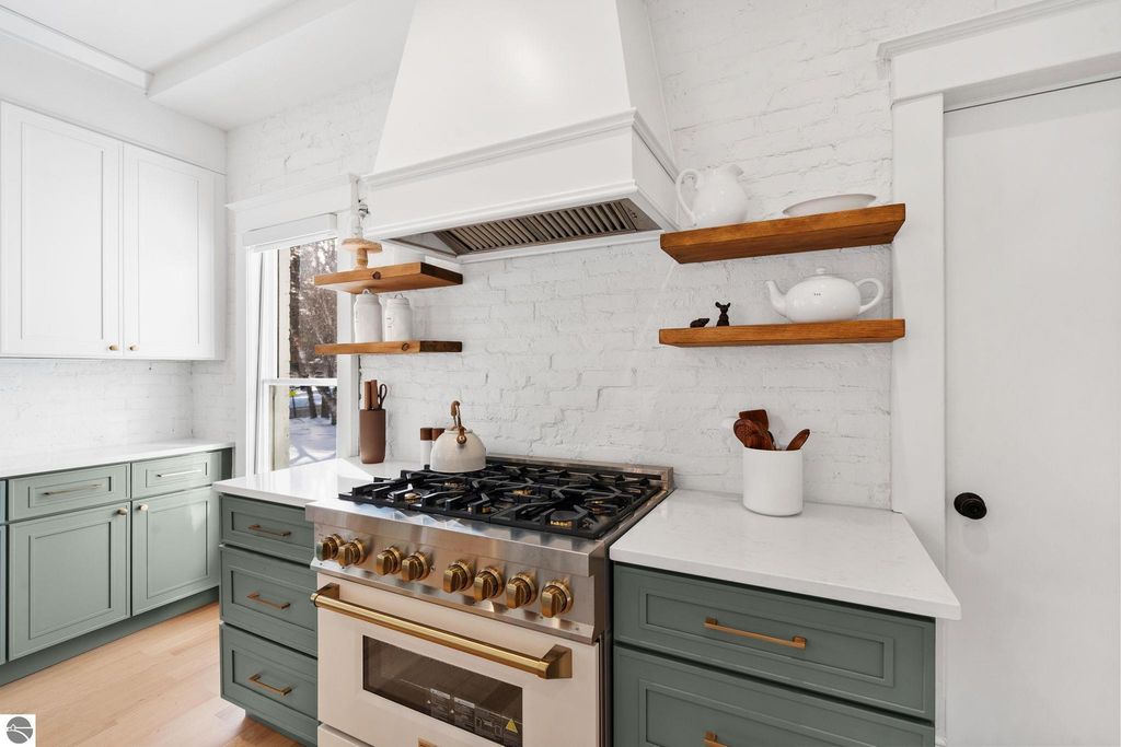 Image 9 of property listing at 503 N Bridge Street, Bellaire, MI 49615