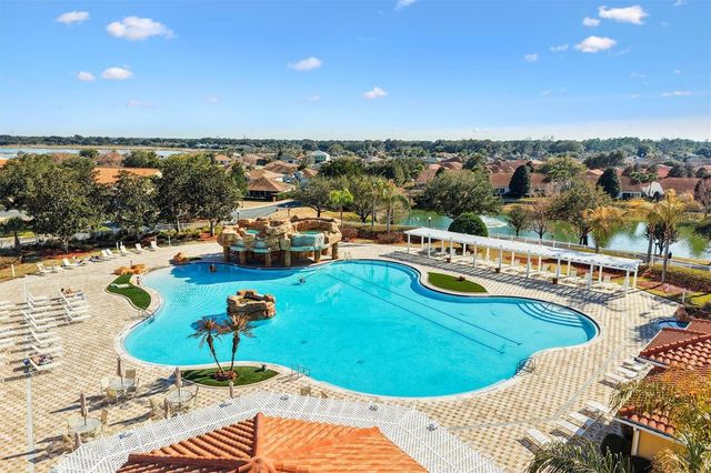 5415 ADMIRAL WAY H5-102, Oxford, FL 34484