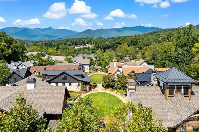 9 Fay Jones Lane, Black Mountain, NC 28711