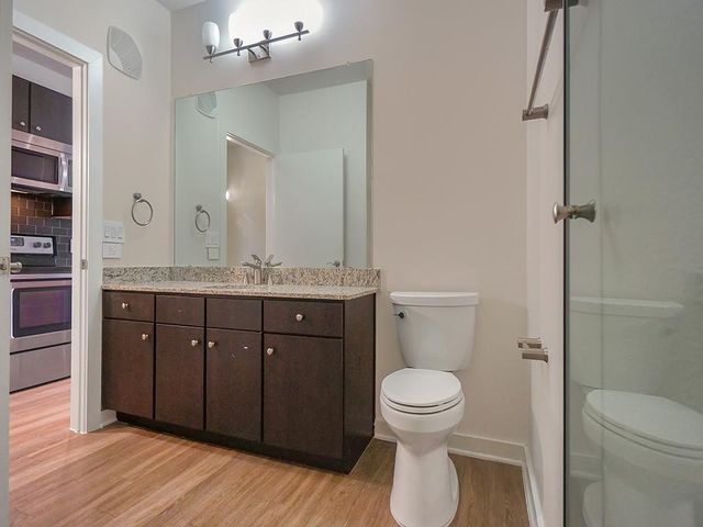 1900 Barton Springs RD 4013, Austin, TX 78704