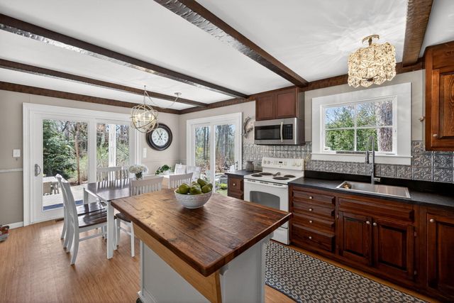 47 Flying Dragon Road, Brewster, MA 02631