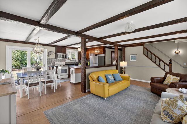 47 Flying Dragon Road, Brewster, MA 02631