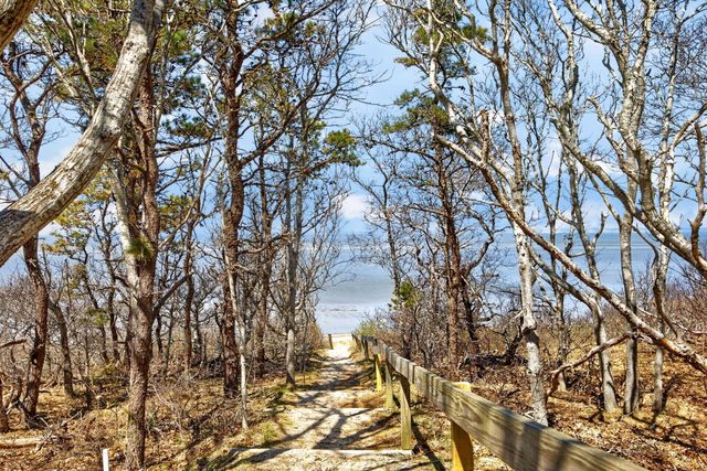 47 Flying Dragon Road, Brewster, MA 02631