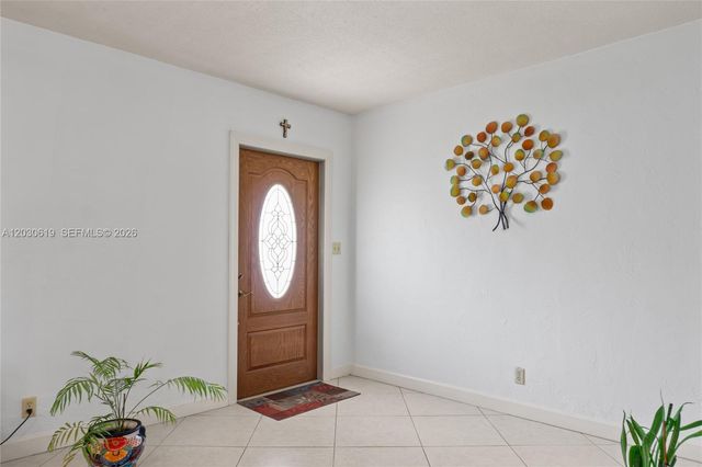 7617 NW 66th Ter, Tamarac, FL 33321