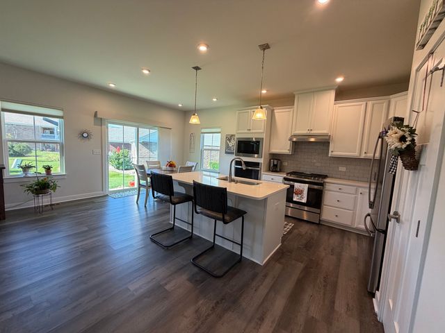 2092 Traemore Lane, New Lenox, IL 60451