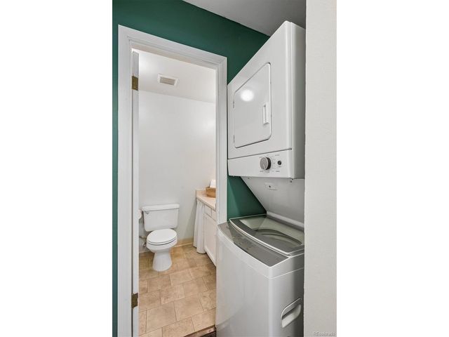 6840 E Mississippi Ave E, Denver, CO 80224