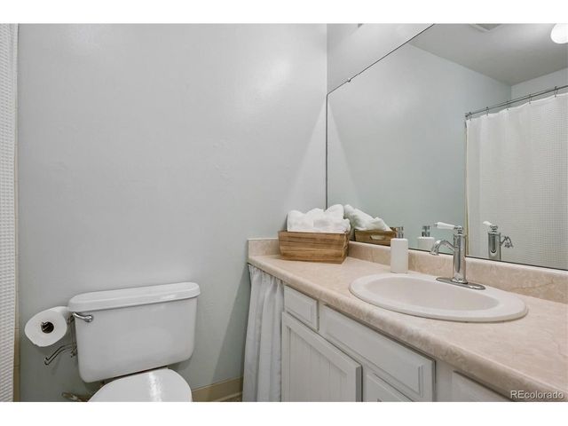 6840 E Mississippi Ave E, Denver, CO 80224