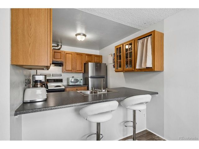 6840 E Mississippi Ave E, Denver, CO 80224