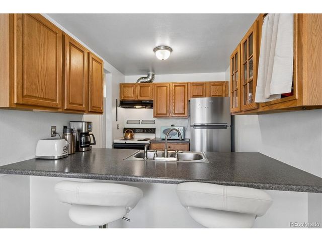 6840 E Mississippi Ave E, Denver, CO 80224