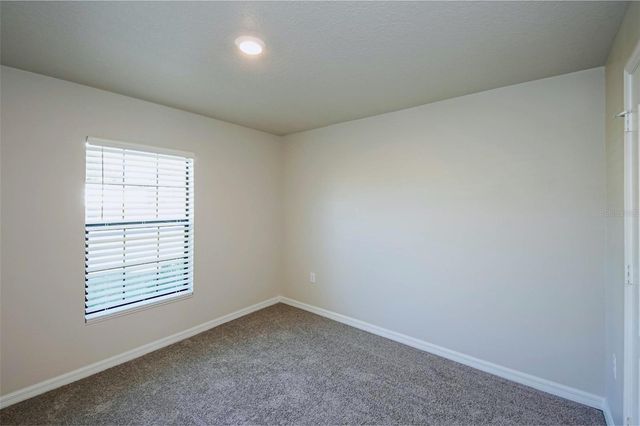 1617 ORNE STREET, Mascotte, FL 34753