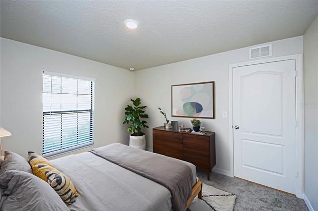 1617 ORNE STREET, Mascotte, FL 34753