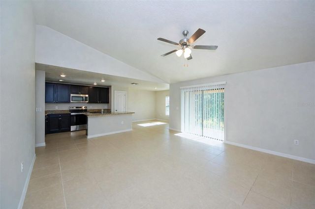1617 ORNE STREET, Mascotte, FL 34753