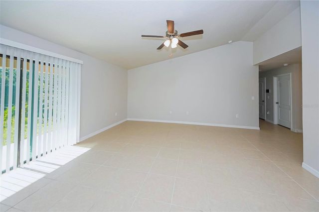 1617 ORNE STREET, Mascotte, FL 34753