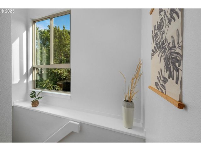 1535 Sw CLAY St 238, Portland, OR 97201