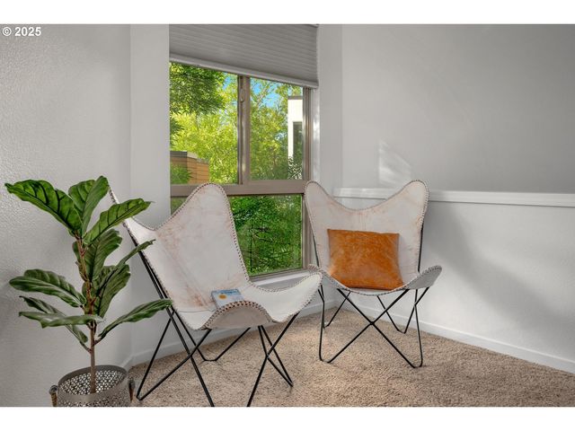 1535 Sw CLAY St 238, Portland, OR 97201