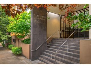 1535 Sw CLAY St 238, Portland, OR 97201