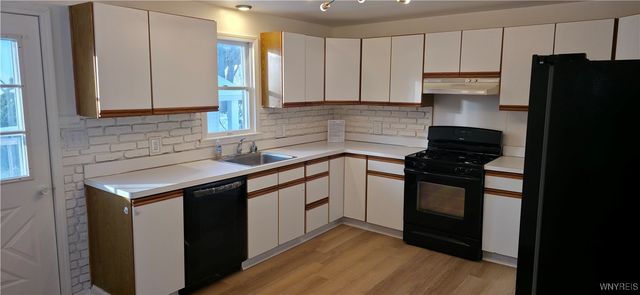 38 Martha Place, Hamburg, NY 14075