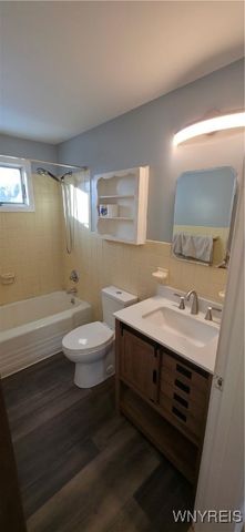 38 Martha Place, Hamburg, NY 14075