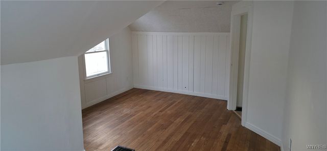 38 Martha Place, Hamburg, NY 14075