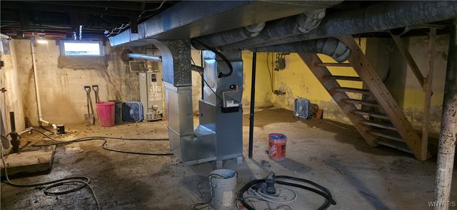 38 Martha Place, Hamburg, NY 14075