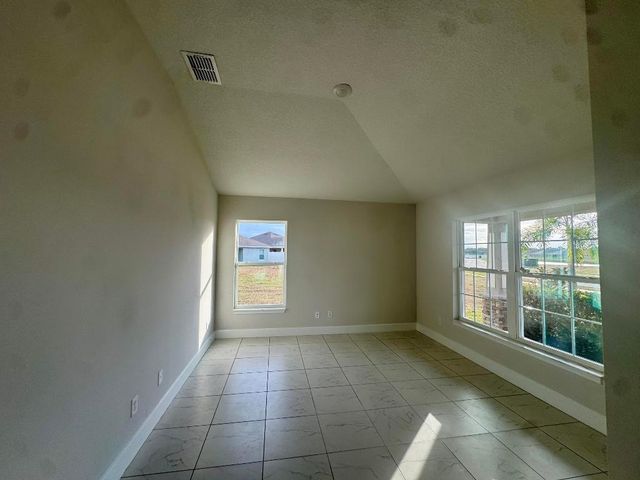 8529 Waterstone Boulevard, Fort Pierce, FL 34951