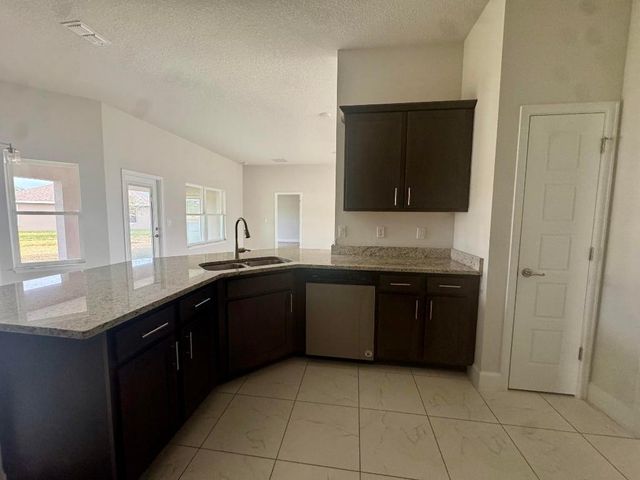 8529 Waterstone Boulevard, Fort Pierce, FL 34951