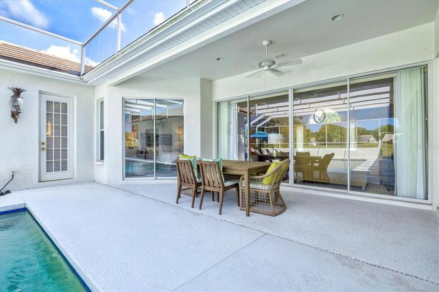 7857 WILTON CRESCENT CIRCLE, University Park, FL 34201