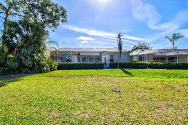 7857 WILTON CRESCENT CIRCLE, University Park, FL 34201