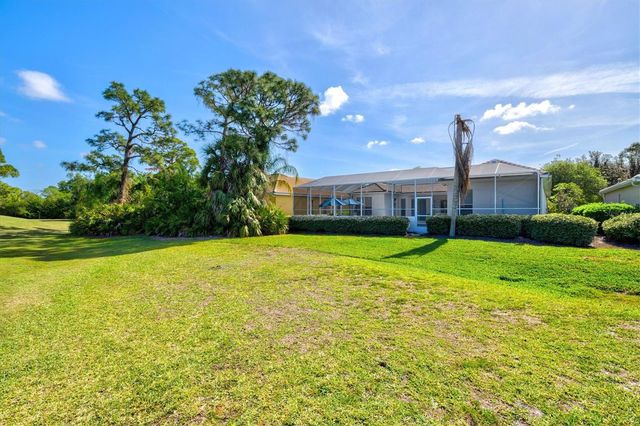 7857 WILTON CRESCENT CIRCLE, University Park, FL 34201