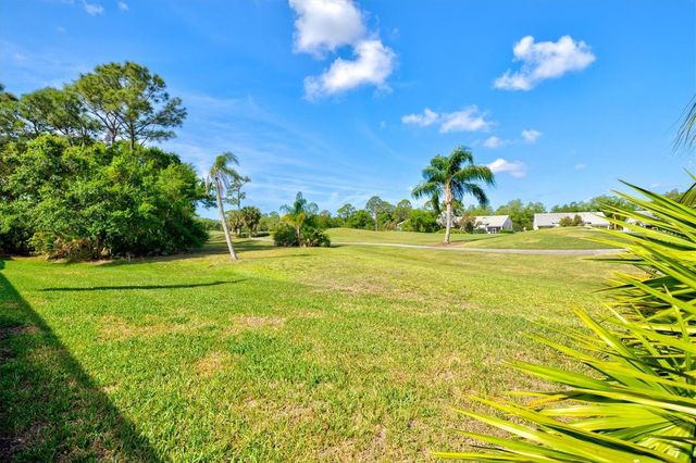 7857 WILTON CRESCENT CIRCLE, University Park, FL 34201