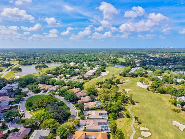 7857 WILTON CRESCENT CIRCLE, University Park, FL 34201