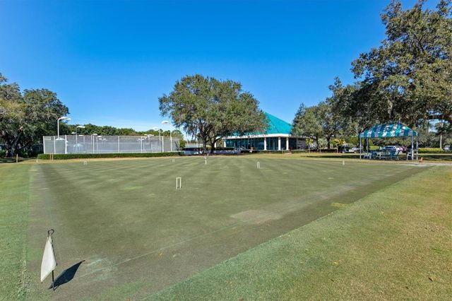 7857 WILTON CRESCENT CIRCLE, University Park, FL 34201