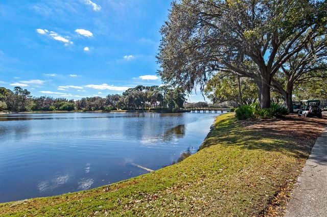 7857 WILTON CRESCENT CIRCLE, University Park, FL 34201