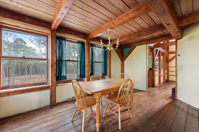 81 Disdam Road, Holderness, NH 03245