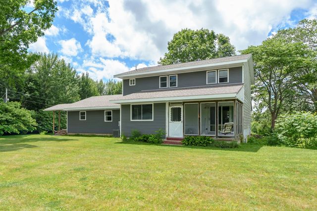 38701 County Road 665, Paw Paw, MI 49079
