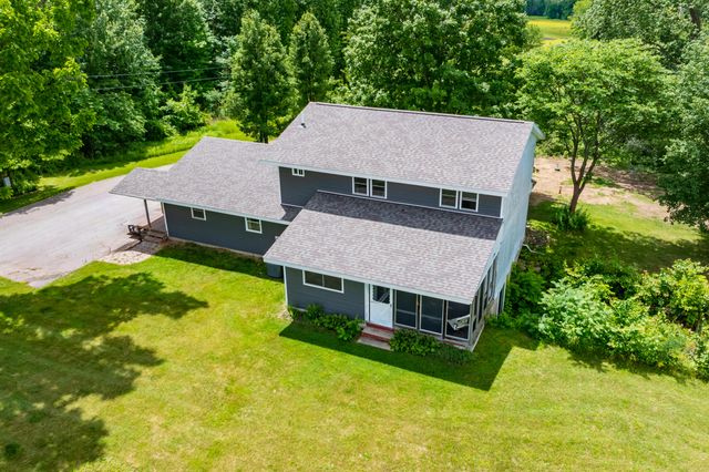 38701 County Road 665, Paw Paw, MI 49079