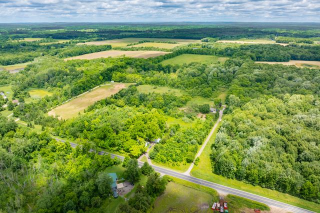 38701 County Road 665, Paw Paw, MI 49079