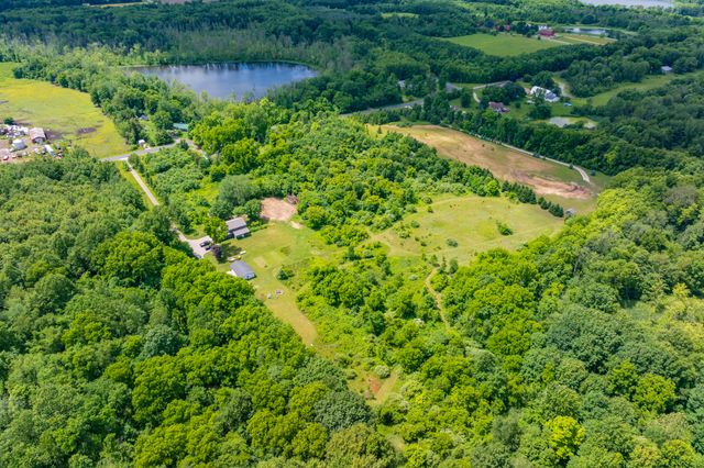 38701 County Road 665, Paw Paw, MI 49079
