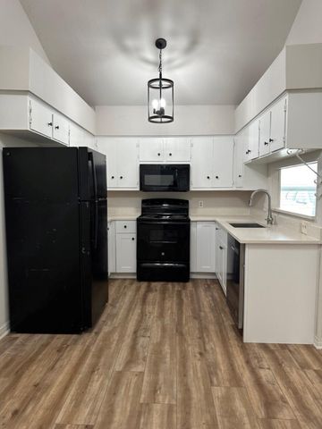 5409 Purple Sage DR B, Austin, TX 78724