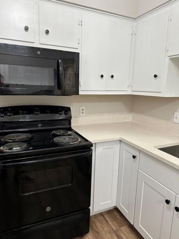 5409 Purple Sage DR B, Austin, TX 78724