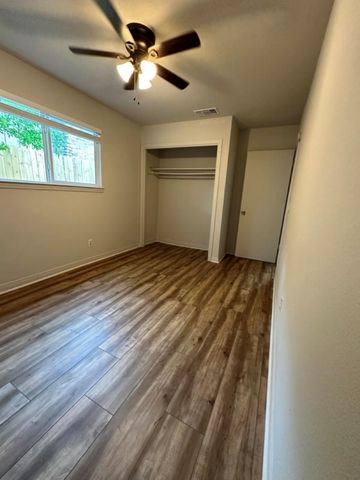 5409 Purple Sage DR B, Austin, TX 78724