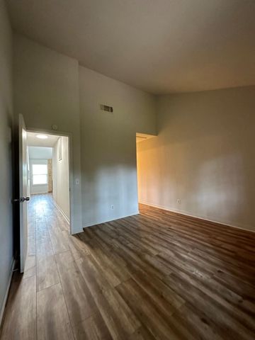 5409 Purple Sage DR B, Austin, TX 78724