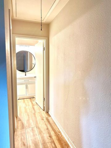 5409 Purple Sage DR B, Austin, TX 78724